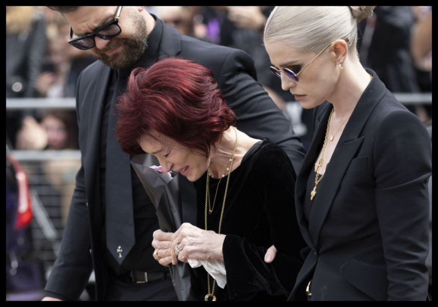 Sharon Osbourne la înmormântarea lui Ozzy Osbourne/ Profimedia