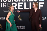 Finneas O’Connell și Claudia Sulewski (8)