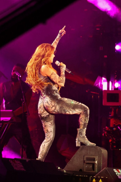 Cardi B, Rosé, and Shakira deliver amazing performances at Global Citizen Festival in New York