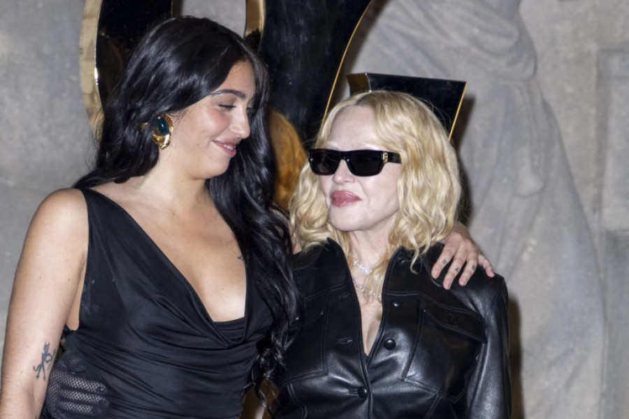 Photocall du Défilé de mode Saint Laurent Collection Printemps-Été 2026 dans le cadre de la Fashion Week de Paris