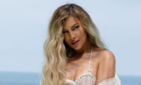 Lora, mesaj tranșant despre presiunea de a avea copii: „Jos labele de pe uterul meu!”