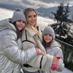 alina sorescu si fetitele ei