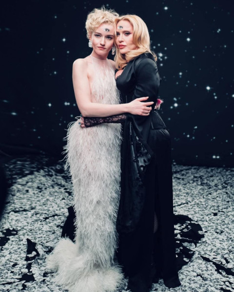madonna si julia garner