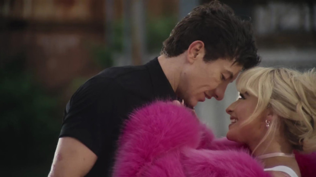 Sabrina Carpenter și Barry Keoghan/ Profimedia