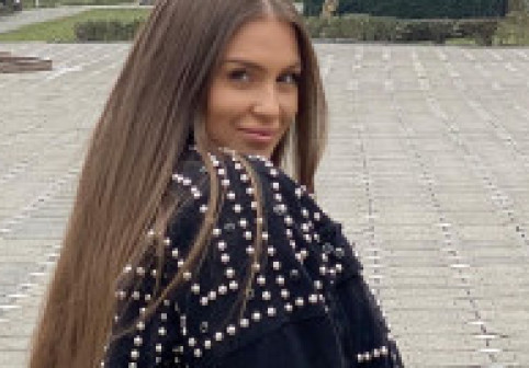 Oana Radu, imaginile care au stârnit controverse printre fani: „Nu te mai cuprind, aruncă-i!” Cum a apărut îmbrăcată la un eveniment