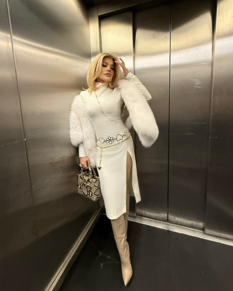 loredana groza in rochie alba (1)