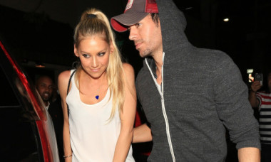 Enrique Iglesias și Anna Kournikova, imagini rare alături de cei trei copii ai lor. Cum au fost surprinși într-o zi banală