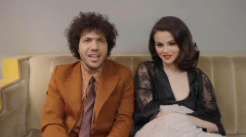 Selena Gomez susține că Benny Blanco nu ar fi plăcut-o acum 5 ani: „Nu aș fi fost suficient de matură”