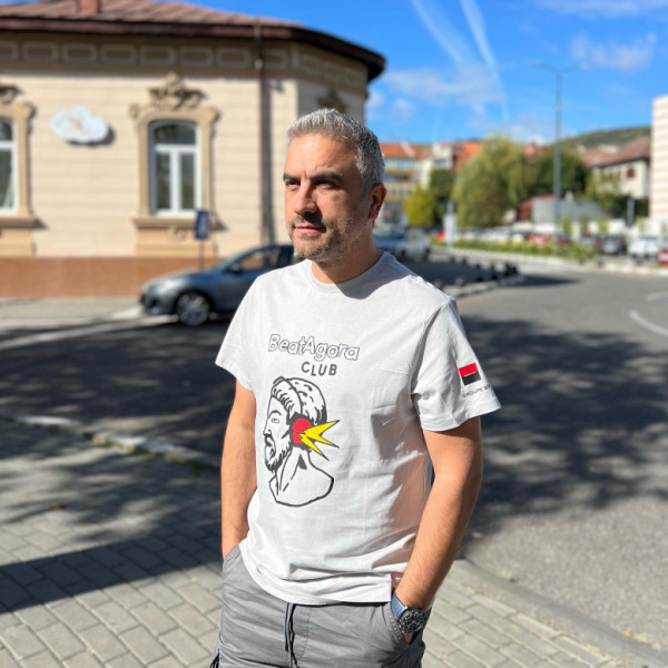zoli toth (2)
