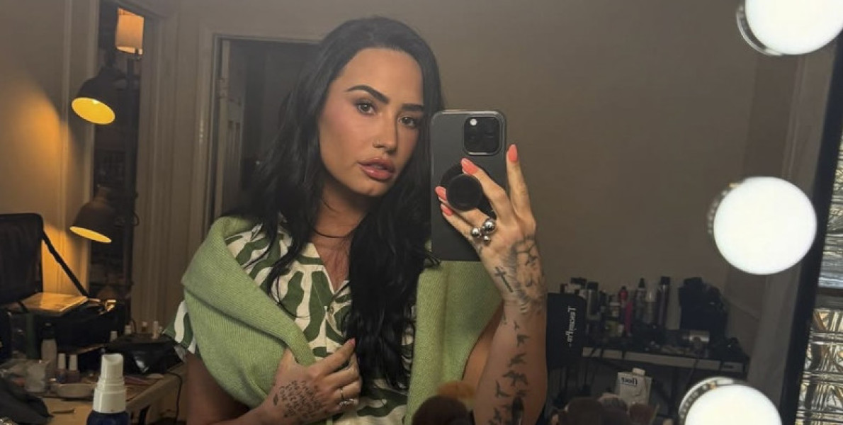 Demi Lovato on social media