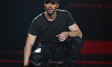 Enrique Iglesias a împlinit 50 de ani. Viața lui s-a schimbat complet: „El și Anna nu au căutat niciodată lumina reflectoarelor”