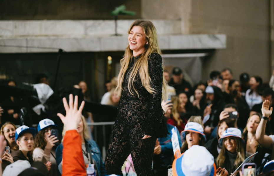 Kelly Clarkson Performs At The Today Show 2025 Citi Concert Series