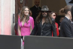 Elizabeth Hurley și Billy Ray Cyrus/ Profimedia