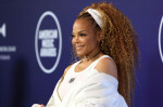 Las Vegas, USA. 26, May, 2025. Pictured left to right, Janet Jackson at the 2025 American Music Awards. Credit: Kathy Hutchins / Alamy Live News