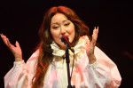Noah Cyrus (2)