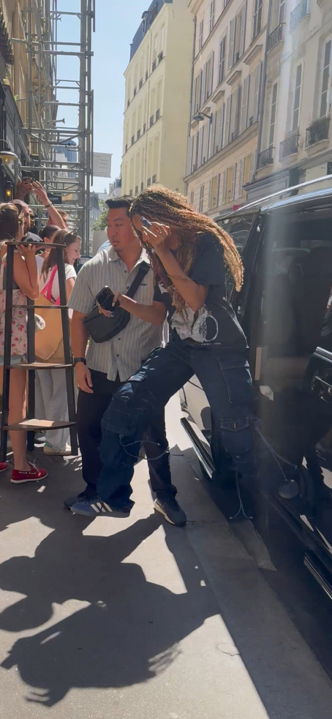 Jay-Z And Blue Ivy Make An Outing In Paris As Blue Ivy Runs And Hides, Jay-Z Makes Time For His Fans - 18 Jun 2025