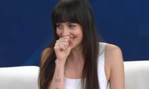 Ce a răspuns Dakota Johnson când a fost întrebată ce nu ar accepta niciodată într-o relație. Replica ei a stârnit hohote de râs