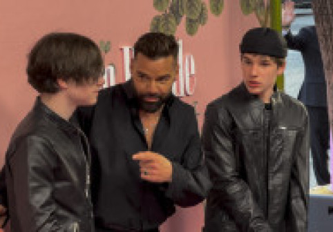 Tino, unul dintre gemenii lui Ricky Martin, cerere inedită pentru tatăl lui. Cum a reușit puștiul de 16 ani să-și  cucerească fanii