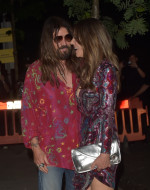 Billy Ray Cyrus și Elizabeth Hurley/ Profimedia
