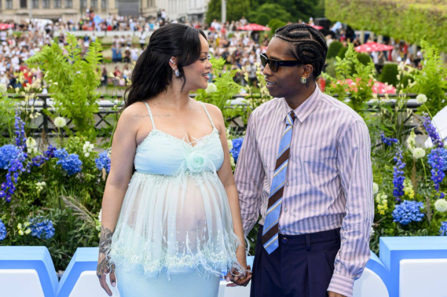 Smurfs, Rihanna și ASAP Rocky