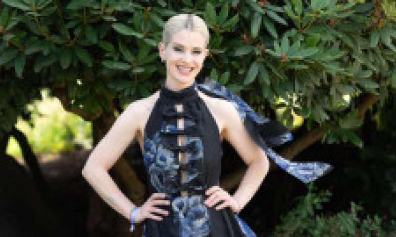 Kelly Osbourne s-a logodit. Cum a reacționat tatăl ei când a auzit că iubitul ei se pregătește să-i adreseze întrebarea (VIDEO VIRAL)