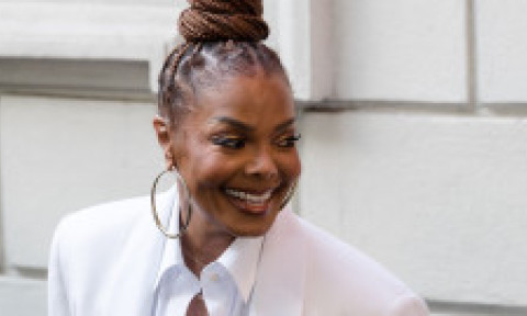 Janet Jackson, din nou îndrăgostită, la opt ani de la divorț? Cine este artistul cu care a fost surprinsă ținându-se de mână