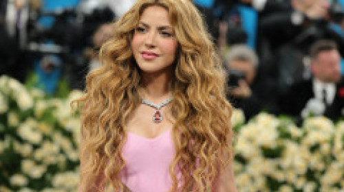 Shakira, trup de zeiță în costum de baie, la 48 de ani. Artista, surprinsă în timp ce se relaxa la plajă, înainte de următorul concert