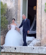 sting si-a condus fiica la altar