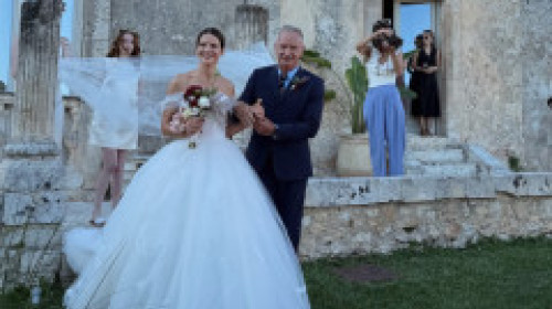 Nuntă ca-n filme pentru fiica lui Sting. Artistul a condus-o la altar, iar petrecerea a durat trei zile și s-a ținut în Sicilia