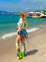 loredana groza (14)