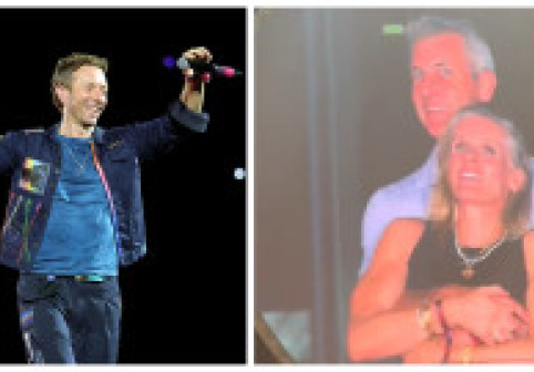 Chris Martin, ironic în momentul în care surprinde doi tineri îmbrățișați, în timpul unui concert: „Ori au o aventură, ori sunt timizi”
