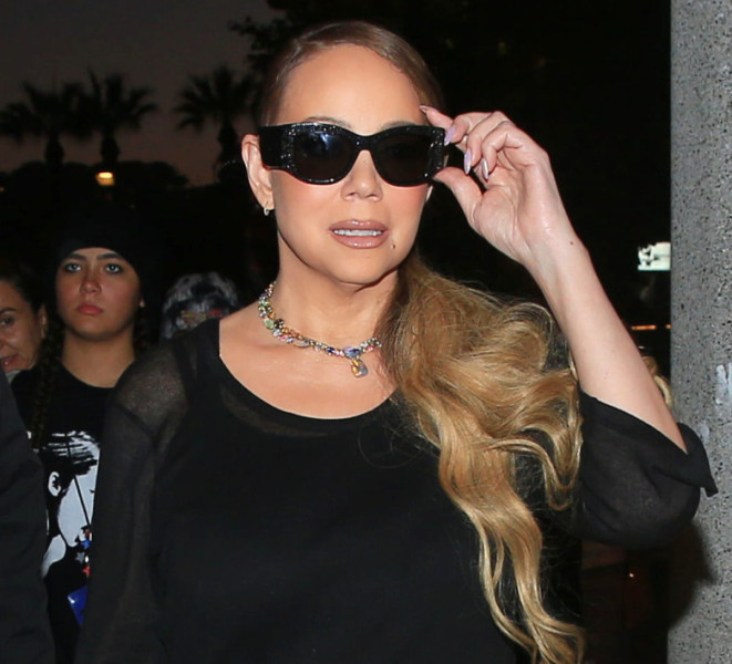 Mariah Carey arriving at Nobu in huge bus