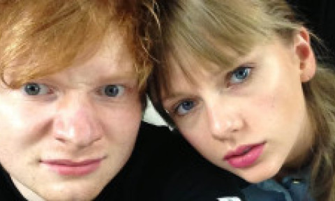 Taylor Swift dezvăluie despre ce a vorbit cu Ed Sheeran la nunta prietenei lor, Selena Gomez: E un fel de contopire mentală ciudată