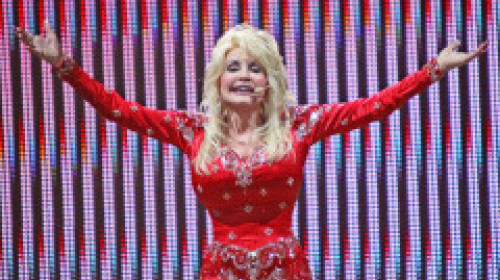 Sora lui Dolly Parton, mesaj alarmant despre starea de sănătate a celebrei cântărețe: „Are nevoie de rugăciunile voastre!”