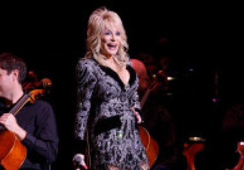 "Încă n-am murit!" Dolly Parton admite că s-a neglijat după decesul soțului: "Am lăsat baltă multe lucruri"