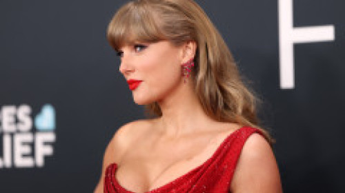 Taylor Swift a lansat albumul „Life of a Showgirl”. „Ea ocupă o poziţie foarte rară în peisajul muzical fragmentat de astăzi”