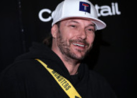 Britney Spears nu e singura care are probleme. Fostul ei soț, Kevin Federline, prins din urmă de datorii și dat în judecată de bancă