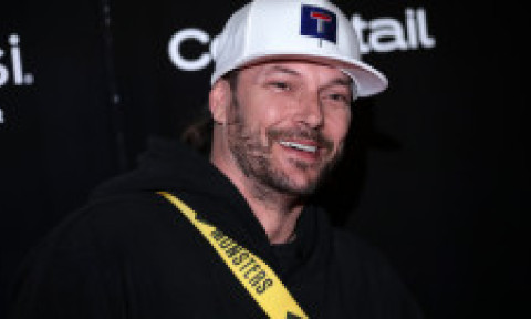 Britney Spears nu e singura care are probleme. Fostul ei soț, Kevin Federline, prins din urmă de datorii și dat în judecată de bancă