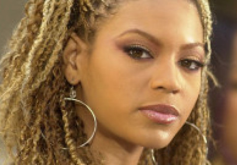 Mini Beyonce. Blue Ivy, leită mama ei. Adolescenta de 13 ani, într-o rochie din satin roz, la Angel Ball