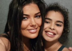 Paula Seling, despre prima întâlnire cu fetița pe care a adoptat-o: "Era foarte sigură pe ea, foarte șmecheră la trei anișori"