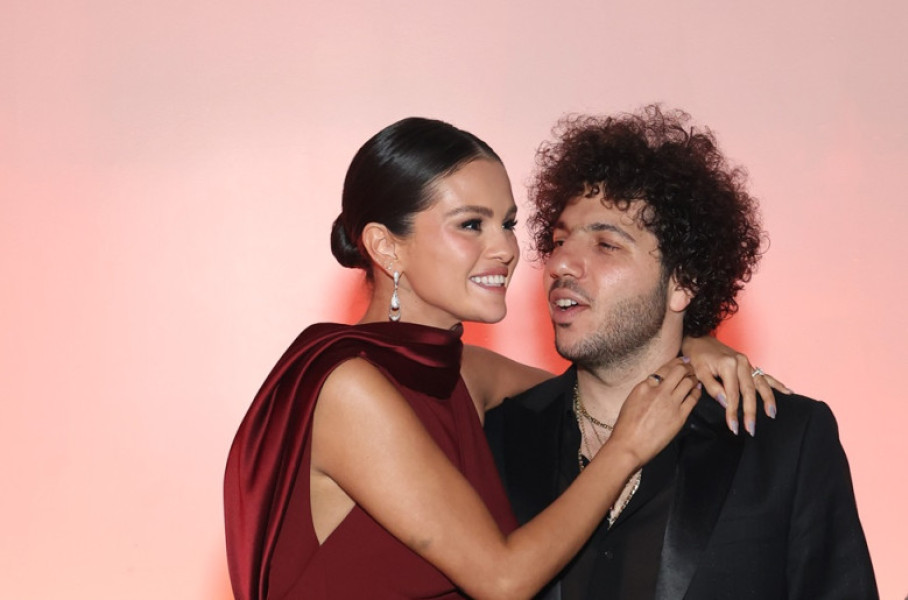 Selena Gomez Hosts the Third Annual Rare Impact Fund Benefit - Inside