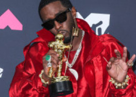 De la caviar și șampanie la pâine cu gem. Obișnuit cu petrecerile excentrice, Diddy și-a sărbătorit acum ziua de naștere în închisoare