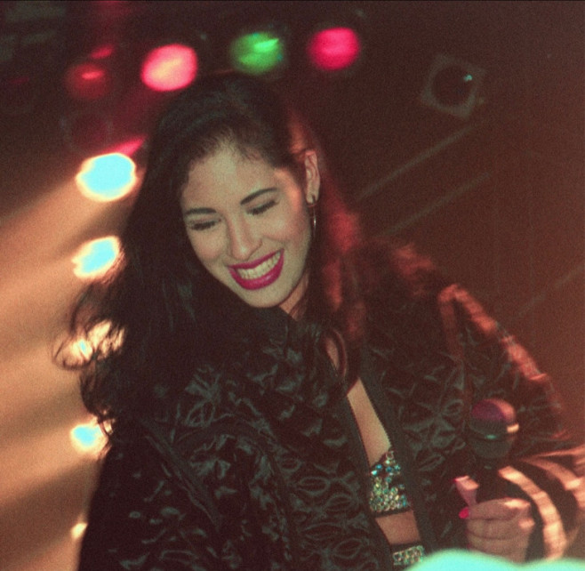 Selena Quintanilla (1)