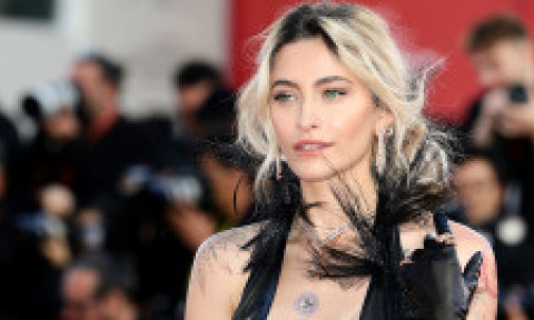"Drogurile mi-au distrus viața". Paris Jackson are de la 20 de ani o gaură în nas din cauza substanțelor interzise