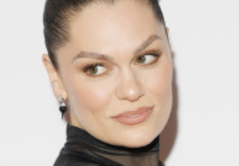Jessie J face remarci acide la adresa fostului ei iubit, un actor celebru la Hollywood: Karma se întoarce. Tu ești bestia