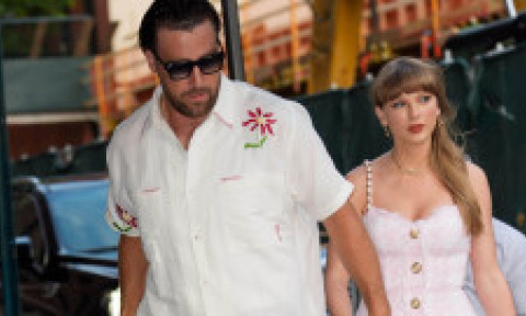 Taylor Swift face o declarație romantică rară. Artista descrie relația cu Travis Kelce drept „cea mai mare surpriză” din viața ei