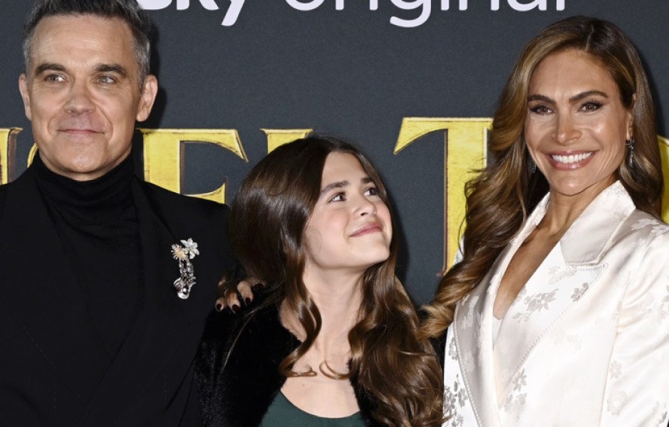 "Tinsel Town" World Premiere - Special Access