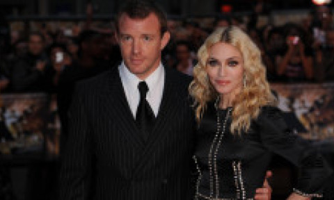 La aproape 20 de ani de la divorț, Madonna și Guy Ritchie au îngropat securea războiului. Cum au apărut cei doi împreună