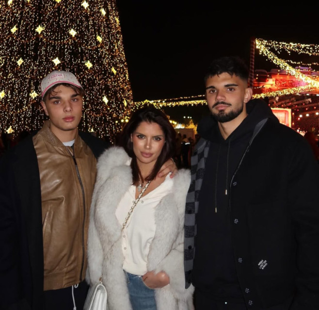 ileana lazariuc si fiii ei (1)