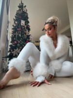 bebe rexha in salopeta alba (2)